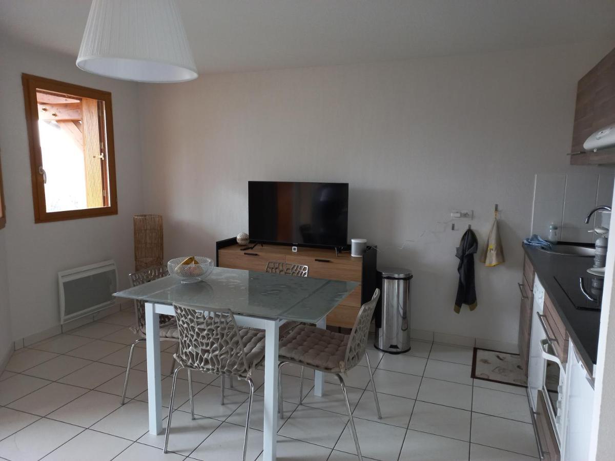 סן-לג'ה-לה-מלז Appartement Offrant Une Magnifique Vue Des Montagnes מראה חיצוני תמונה